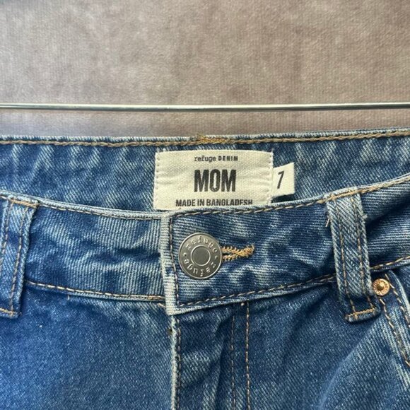 Refuge Denim Mom Jeans Distressed High Waist Blue | Size 7 - Picture 2 of 11
